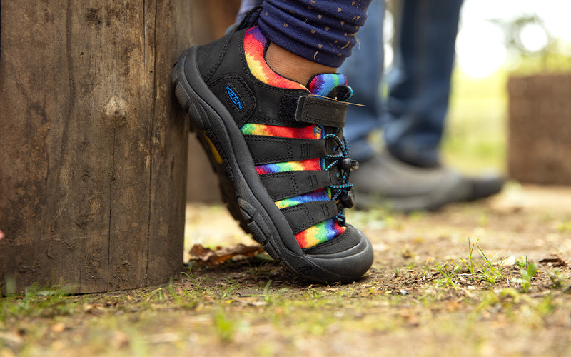 kids wearing Newport sandals